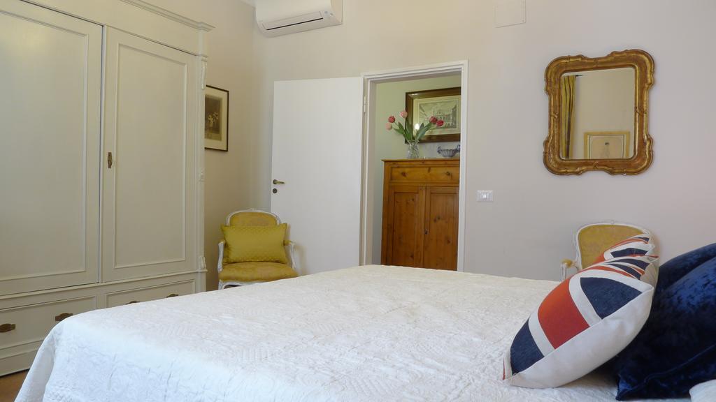 Ferienwohnung Arlecchino Florenz Zimmer foto