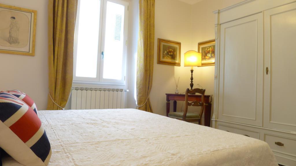 Ferienwohnung Arlecchino Florenz Zimmer foto