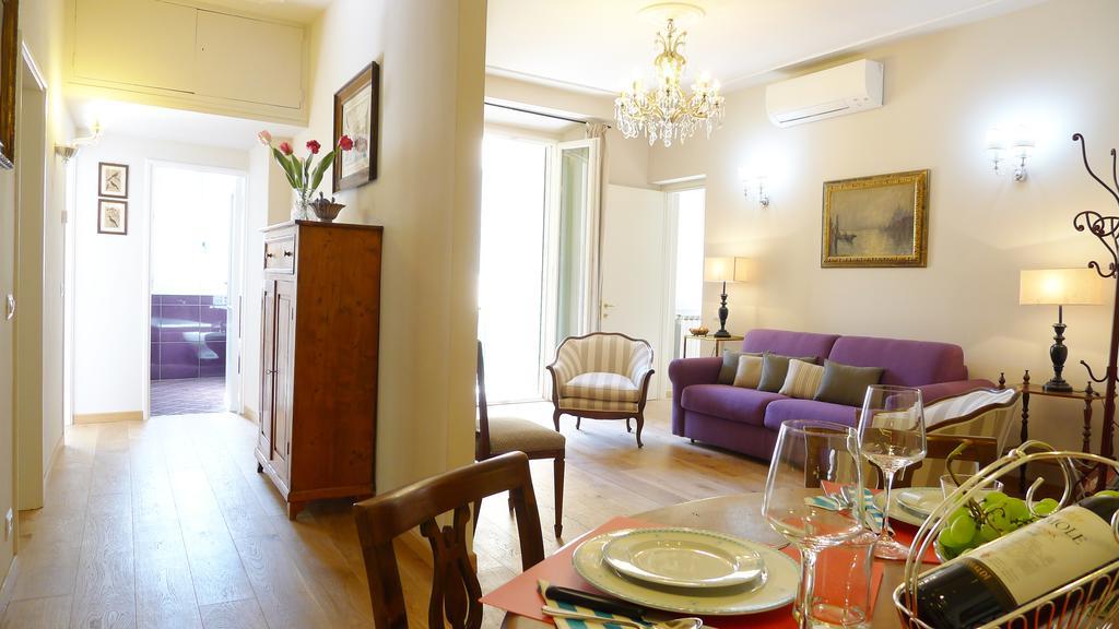 Ferienwohnung Arlecchino Florenz Zimmer foto